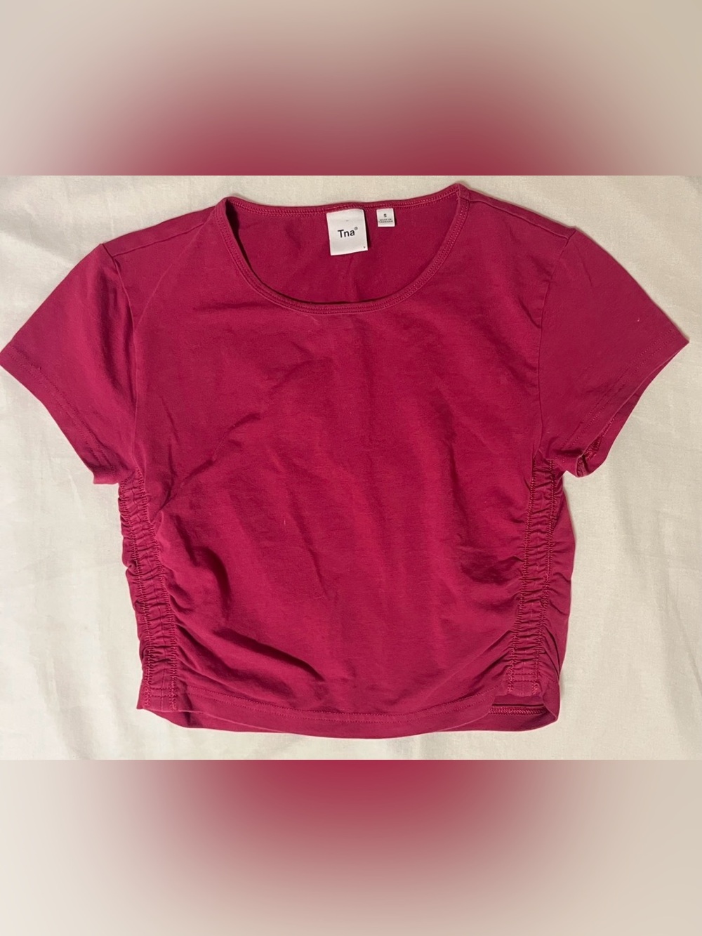 TNA Women's Pink Crewneck Ruched Side Crop Tee